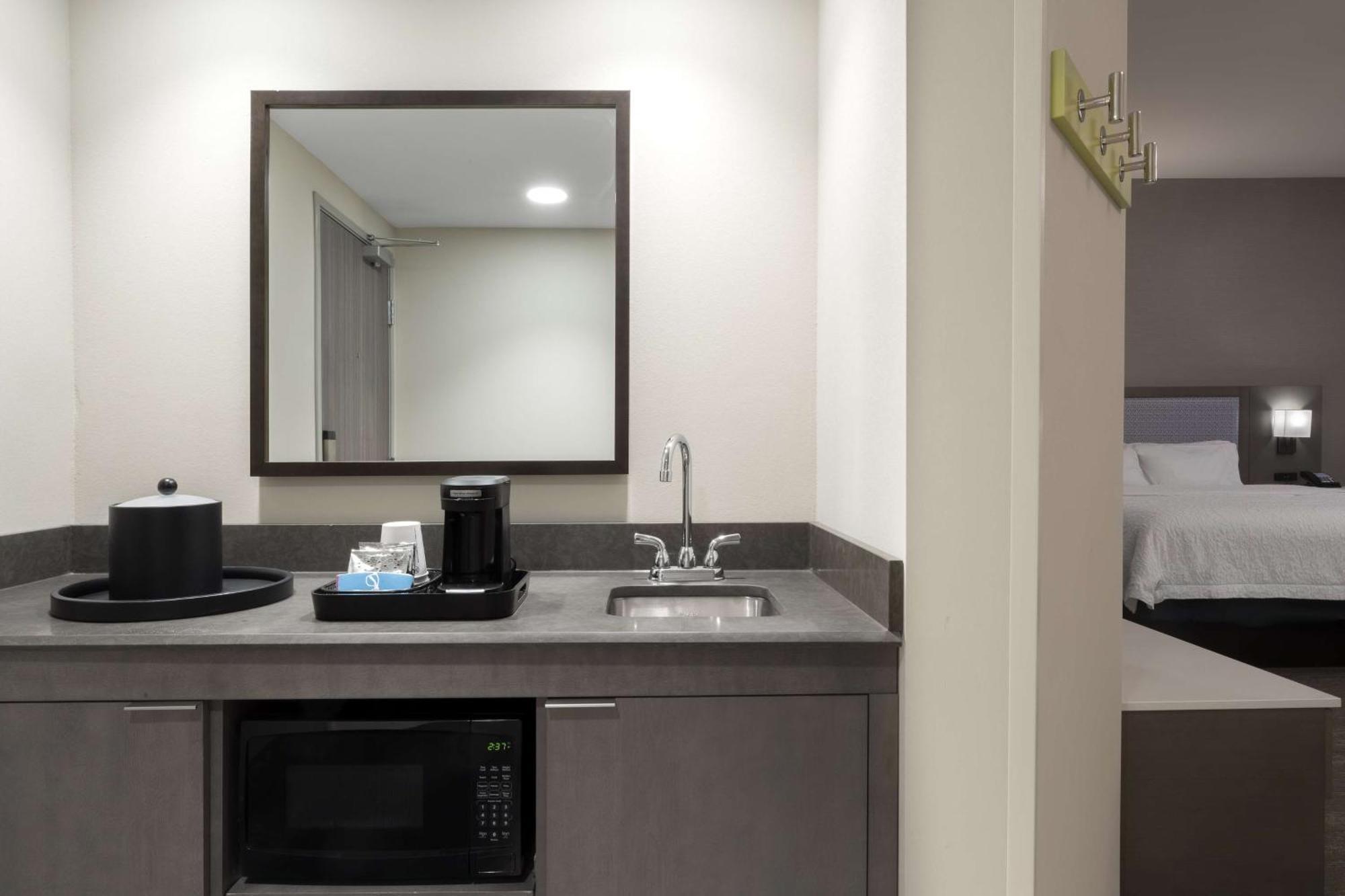 Hampton Inn & Suites St Charles Old Town Area, Mo Saint Charles Exteriör bild